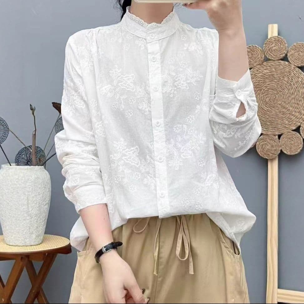 白ブラウス 花柄刺繍レース付き丸襟長袖シャツ