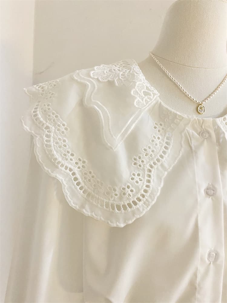 白ブラウス 花刺繍大きめ襟レースブラウス